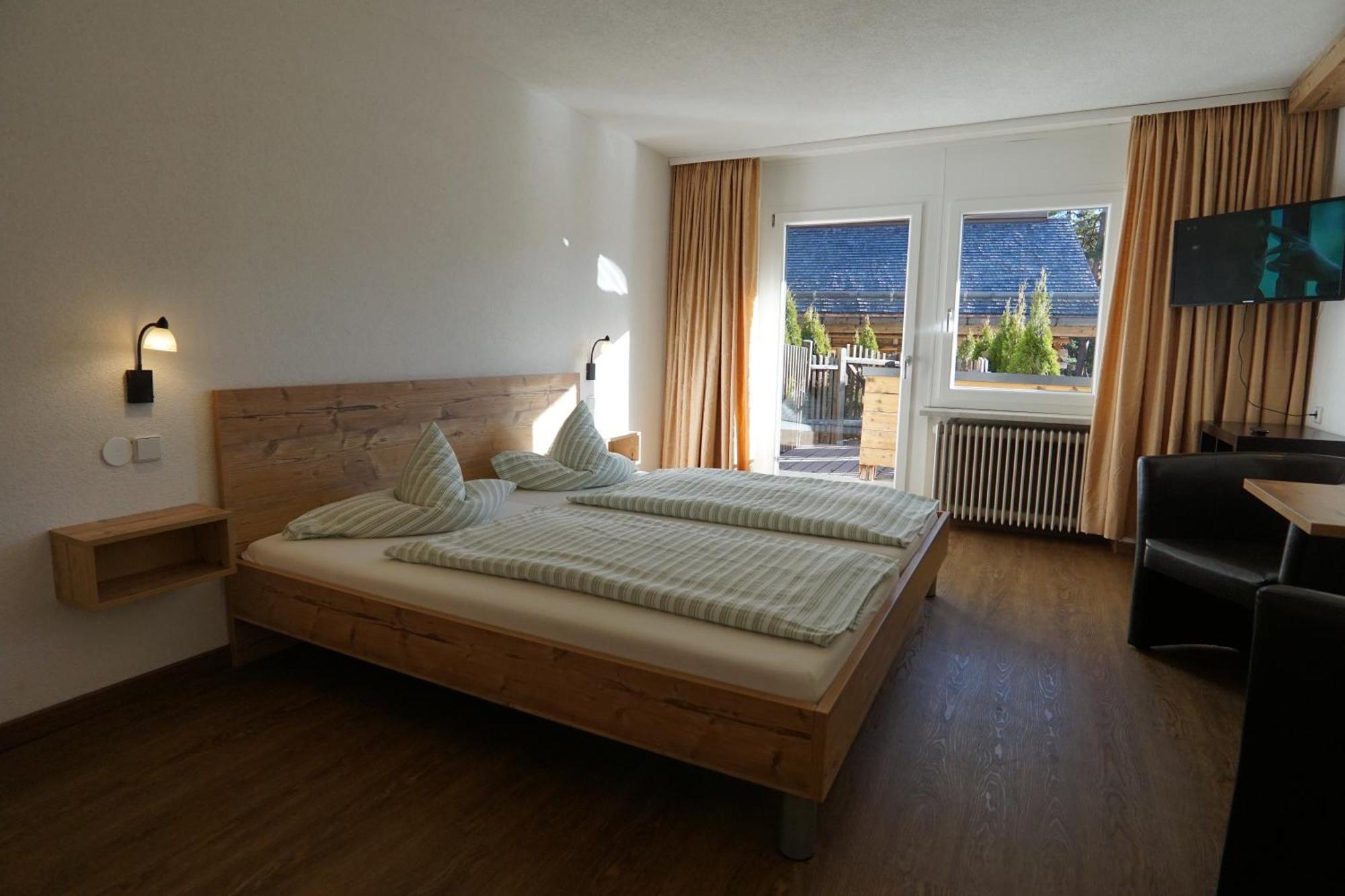 Hotel Pension Tyrol ゼーフェルト・イン・チロル エクステリア 写真