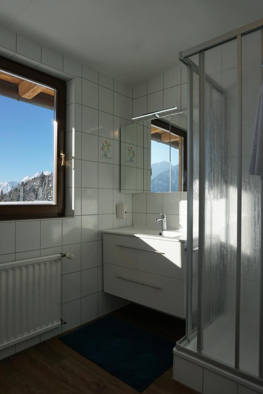 Hotel Pension Tyrol ゼーフェルト・イン・チロル エクステリア 写真