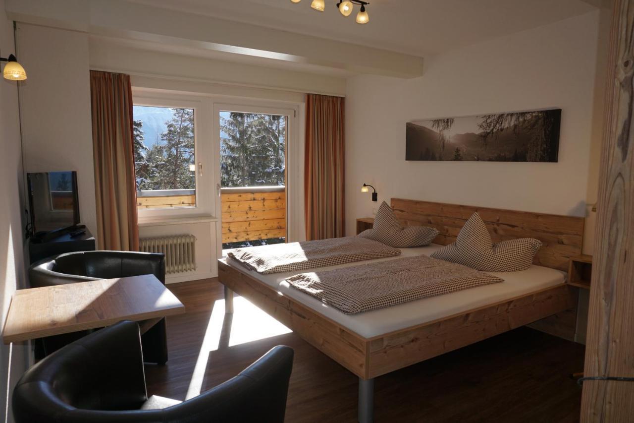 Hotel Pension Tyrol ゼーフェルト・イン・チロル エクステリア 写真