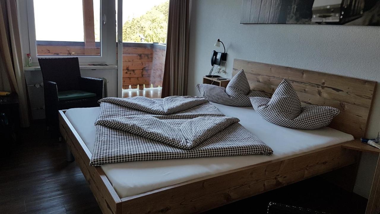 Hotel Pension Tyrol ゼーフェルト・イン・チロル エクステリア 写真
